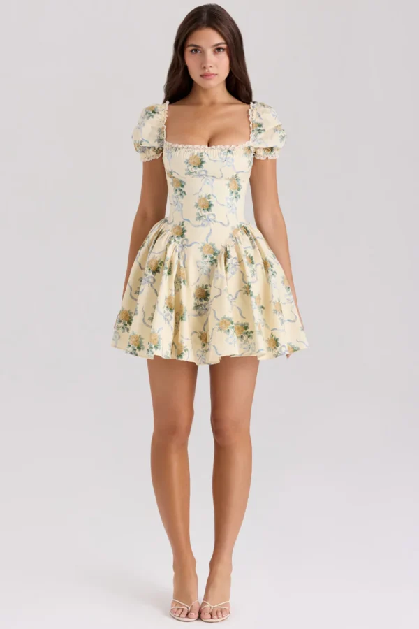 Kurzes Perlenkleid - Imagem 2